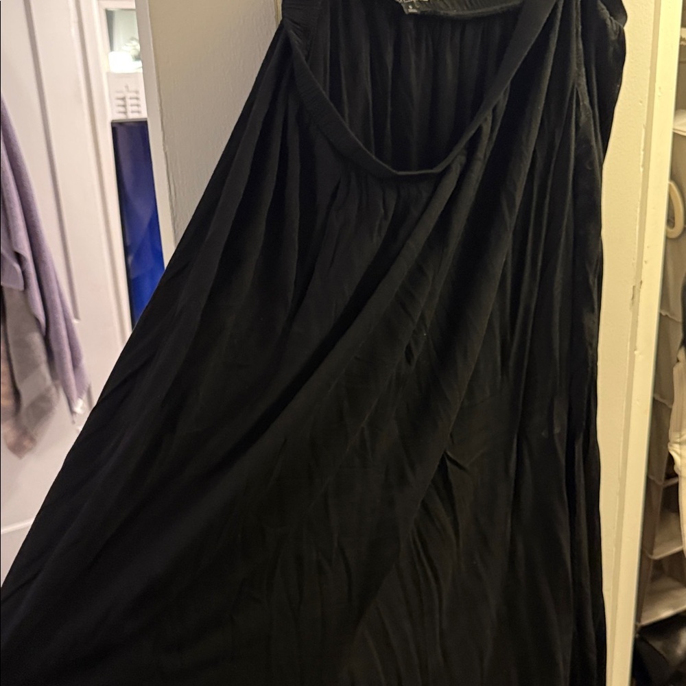 Elegant Black Women's Torrid 5X Skirt with lace slit - Picture 4 of 4